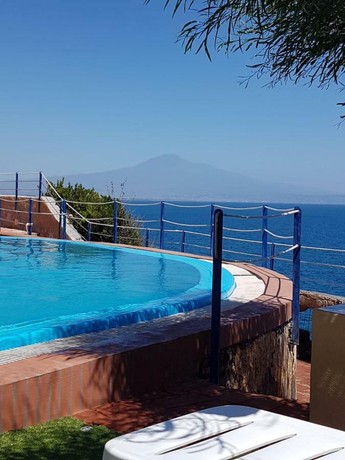 Apartamento Iris House Agnone Bagni Exterior foto